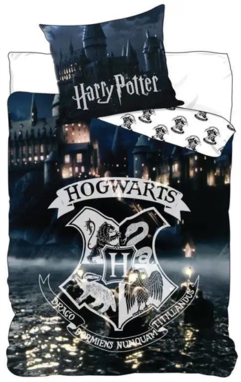 Harry Potter sengetøj 140x200 cm - Harry Potter - Hogwarts Logo - 2 i 1 design - 100% bomuld